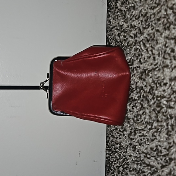 Vintage Buxton Red Leather Coin Purse - Picture 2 of 5